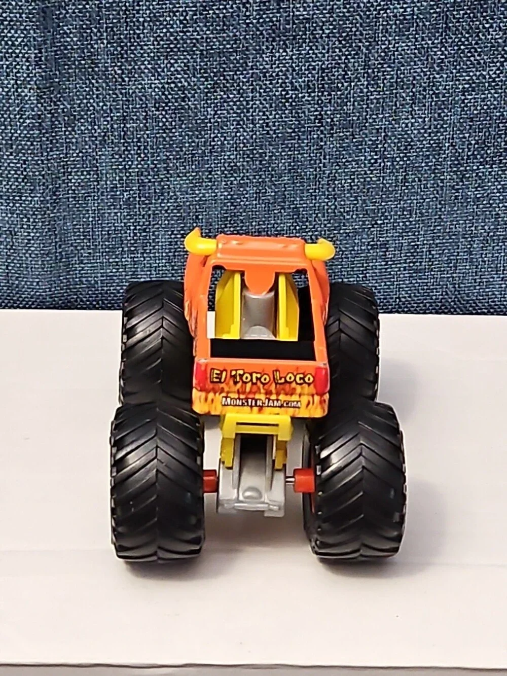 Hot Wheels El Toro Loco Monster Truck | Orange Crazy Bull | 1:64 Scale
